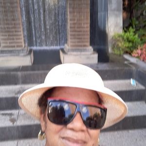 Meet your Posher, Patricia